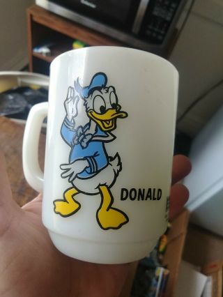 Walt Disney Anchor Hocking Pepsi Vintage Donald Duck Milk Glass Mug