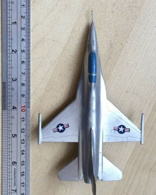 Usaf F - 16a Aircraft China Pla Air Force Model 1:100 1990s