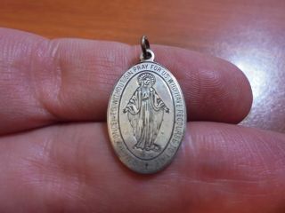 Vtg Sterling Silver Our Lady Of Fatima Virgin Mary Charm Pendant 2.  4 Grams