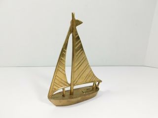Vintage Brass Nautical Sailboat Boat Paper Weight Sailing Ship 7.  5 " Tall
