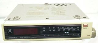 Vintage Ge Spacemaker Under - Cabinet Am/fm Kitchen Radio Clock Model 7 - 4212b