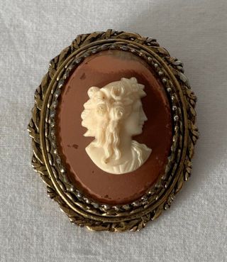 Vintage Faux Cameo Shell Costume Jewellery Brooch On Dark Pink Ground