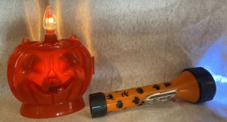 Vtg Halloween Light Up Jack - O - Lantern Necklace Trick Treat & Led Flashlight Ac