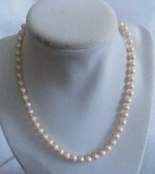 Vintage 1960s Faux Pearl Choker Necklace 16 " Silver Tone Box Clasp