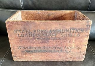 Antique Winchester Repeating Arms Co.  Ammo Box Haven Conn.  2 9/16