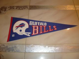 Vtg Nfl Football Pennant - Buffalo Bills - 30 " Banner - Football - Triangle Flag 1970 
