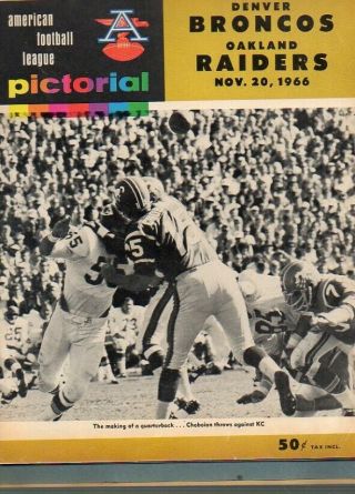 American Football League Pictorial Denver Broncos Oakland Raiders Program 1966