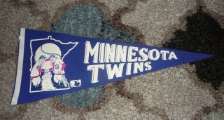 Vintage 1969 Minnesota Twins Pennant:12 X 29 Inch