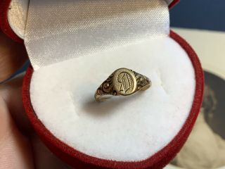 Antique Vintage 10k Yellow Gold Baby Infant Pinky Signet Ring With Initial “d”