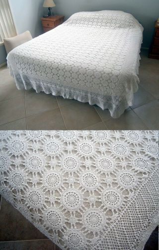 Vintage Huge Antique White Floral Crochet Lace Bedspread Tablecloth Queen Double