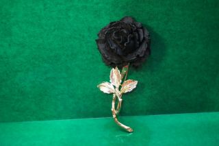 Perfect For 2020 Vintage Judy Lee Black Rose Brooch Pin Gold Tone Finish A Mood