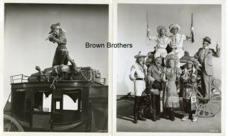 Vintage 1950 " Annie Get Your Gun " Betty Hutton Howard Keel Movie Photos (2) Bb