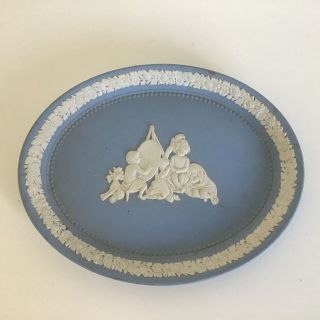 Vintage.  Wedgwood Blue And White Jasperware Oval Dish 19 X 15 Cm 926
