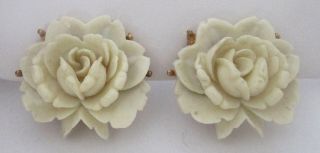 Vintage Carved White Celluloid Flower Earrings Jj