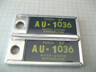 Vtg 1967 Michigan Veterans Dav Mini License Plate Au - 1036 Id Tag Key Chain Ohio