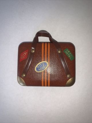 Vintage Travel Manicure Set Small Suitcase Luggage Leather Case - 6 Piece Set