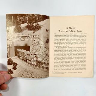 1941 Santa Fe Miniature Railroad & Museum Souvenir Booklet Chicago Illinois 2