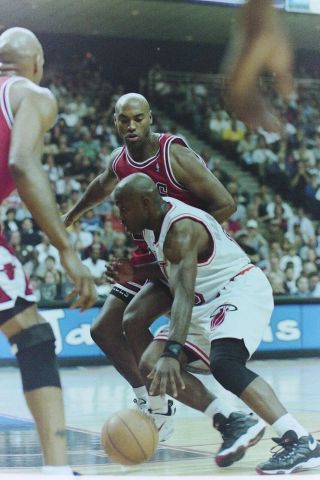 1990’s NBA Basketball Bulls VS Heat Michael Jordan 35MM NEGATIVES Hardaway (1) 2