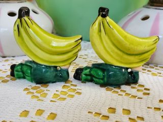 Vintage Anthropomorphic Banana Heads Lounging Salt And Pepper Shakers - Japan 2