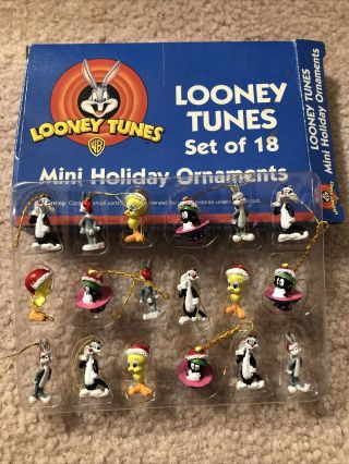 Vintage 1998 Looney Tunes Set Of 18 Mini Christmas Ornaments Bugs Marvin Tweety