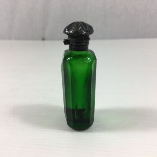Antique 1900 Solid Silver Topped Green Glass Scent Bottle A/F 7cm In Height 2