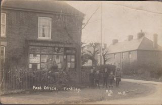 Vintage Rp Card Of Fontley Post Office - Children