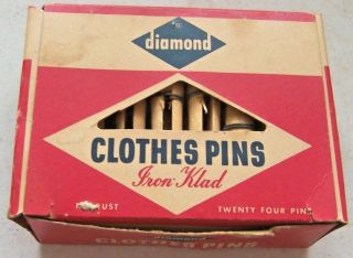 Vintage Diamond Round Wooden Clothespins Iron Klad 24 Qty Clothes Pins