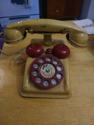 Vtg Gong Bell Co “speed Phone” Dial Pressed Steel Toy Telephone