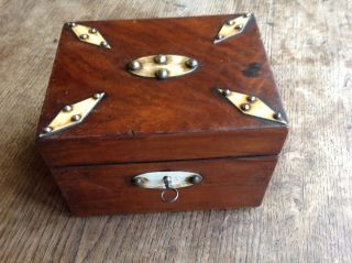 Victorian Walnut Tea Caddy With Lock And Key
