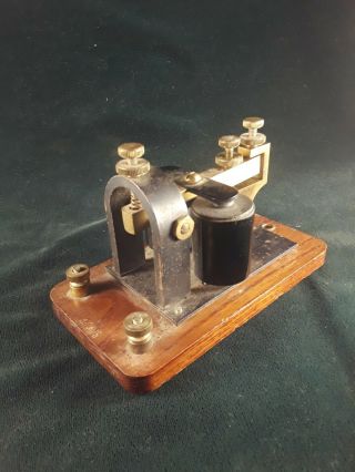 Antique Morse Code Key Telegraph Sounder E.  F.  Johnson 4 Ohm