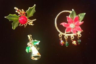 Christmas Enamel Pins Poinsettia Bell Holly Brooch Vintage Jewelry Set Of 3