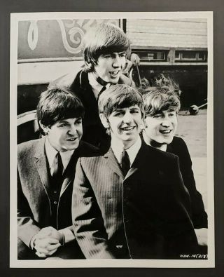 Vintage 8x10 Press Photo / The Beatles 1