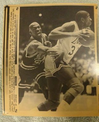 June 7,  1991 Michael Jordan And Magic Johnson Ap Laser Photo Game 3 Nba Finals