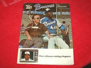 1974 Atlanta Braves Program With Hank Aaron On The Cover (d517 - 4)