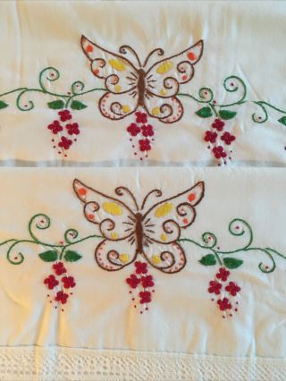 Vintage Embroidered Butterfly and Lace Pillow Case Set 2