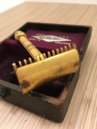 Vintage Antique Gillette Safety Razor,  Gold Box Old Style Comb 2