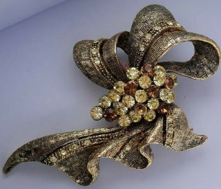 Vtg Vintage Rhinestone Cluster Brooch Pin Gold Tone 2 " X 3 " Bow Ribbon Jewelry