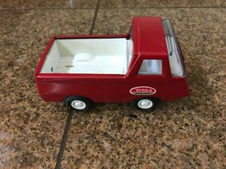 Vintage Red and White Tonka Truck (Pressed Metal and Plastic) 2