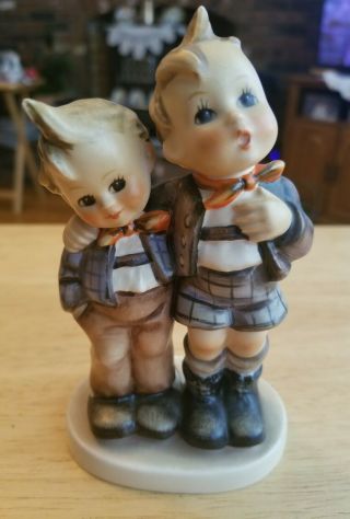 Vintage Collector Hummel Goebel Figure 178,  The Photographer,  Two Boys Brothers