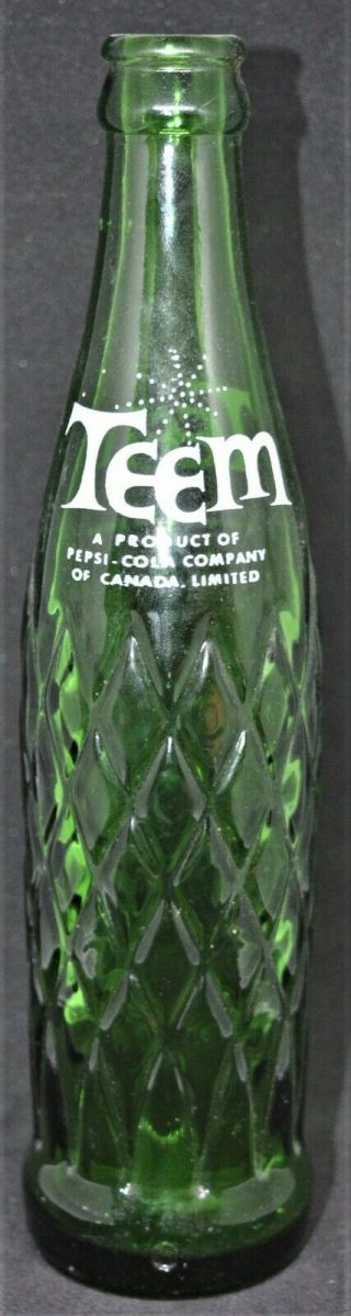 Vintage Teem Pepsi Cola Canada 10 Ounce Soda Bottle.
