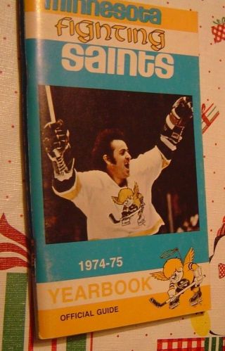 1974 - 75 Minnesota Fighting Saints Hockey Official Yearbook,  Vg Cond