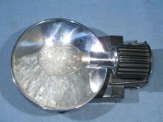 Vintage Universal Camera Corp Hot Shoe Mercury Flash Unit W/bulb Made In Usa