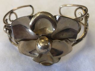 Vintage Barclay Signed Gold Filled Cuff Bracelet W/ Flower And Leaves