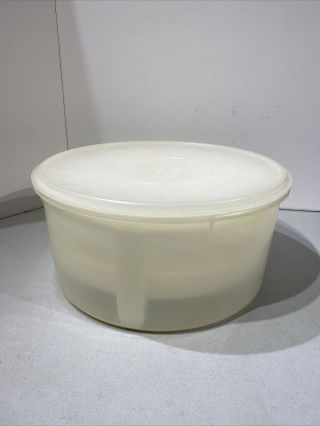 Vintage Tupperware Sheer Carry All Container 32 Cups 256 224 Round Cake Pie
