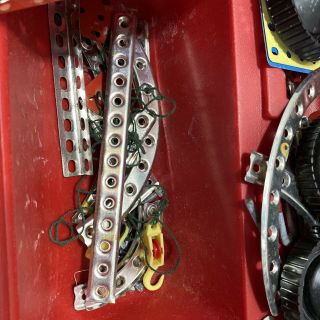 Vintage Gilbert Erector Set Red Plastic Box Parts Wheels 13.  5” X 6.  5” X 8.  5”. 3
