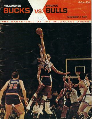1970 12/3 Basketball Program Milwaukee Bucks Chicago Bulls Good W/ Pen Mark