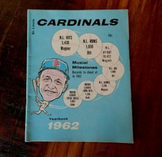 1962 St Louis Cardinals Baseball Yearbook Stan Musial Tribute Gibson Flood,