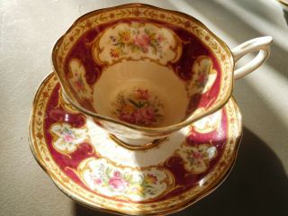 Vintage Royal Albert Tea Cup And Saucer Lady Hamilton