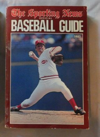 1982 The Sporting News Baseball Guide Tom Seaver Reds