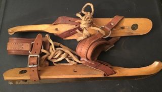 Antique Dutch Friese Schaats Wooden With Metal Blade & Leather Strap Ice Skates